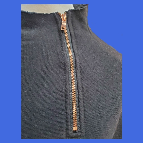 Lime & Vine Black Sweater - Picture 3 of 6